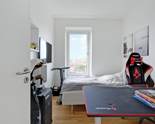 Stor, unik 4-værelses penthouse lejlighed med fantastisk udsigt i AstaHus