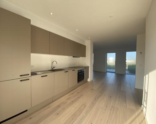 Nyopført rækkehus med 3 soveværelser.