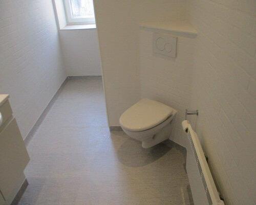 Topmoderne lys 1. sals lejlighed på 111 m2 i Aabenraa!