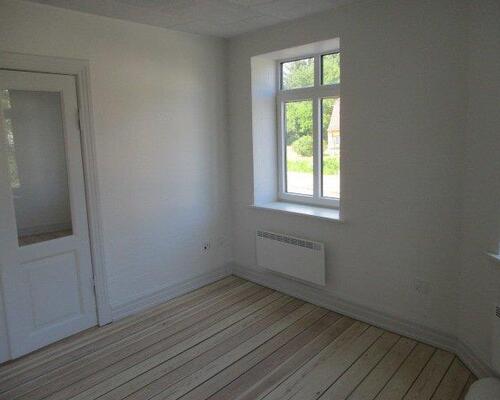 Topmoderne lys 1. sals lejlighed på 111 m2 i Aabenraa!