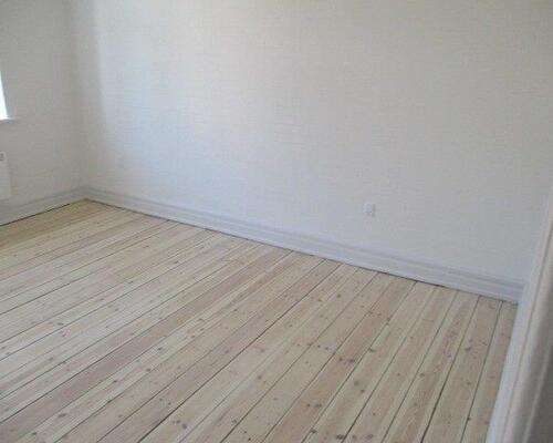 Topmoderne lys 1. sals lejlighed på 111 m2 i Aabenraa!
