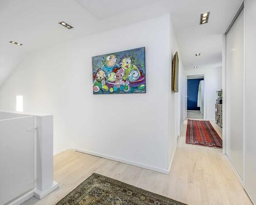 Fuldt møbleret hus med skøn have | Hørsholm