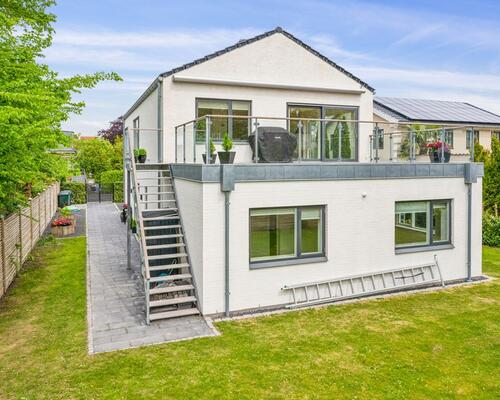 Fantastisk nyere ejendom med udsigt over Amager Strand