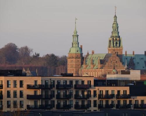 Penthouse-bolig med stor tagterrasse