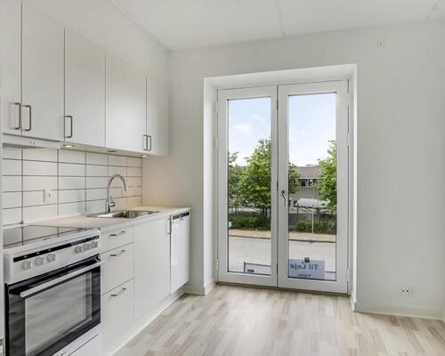 Flot stuelejlighed ved havnen