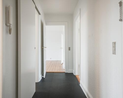 Stor 3 værelses lejlighed i rolige omgivelser