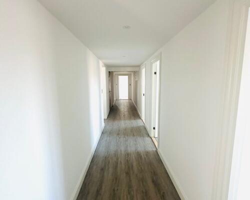 Nyrenoveret penthouselejlighed med tagterrasse i centrum af Fredericia
