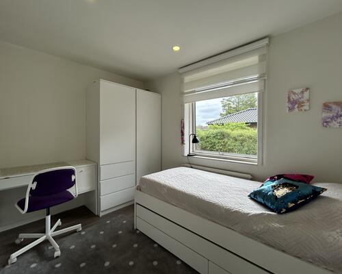 Fantastisk nyrenoveret rækkehus beliggende i Odense SØ