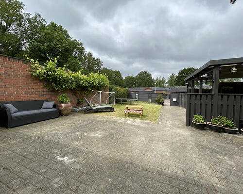 Fantastisk nyrenoveret rækkehus beliggende i Odense SØ