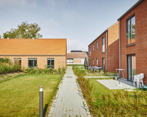 Flyt ind i en lækker, moderne og tidssvarende bolig, der enten er opført eller renoveret i 2019.