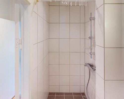 Lys 2-værelses lejlighed i Aalborg med god beliggenhed