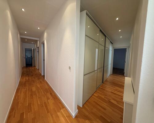 166 m² lækker lejlighed midt i gågagen med elevator og alten