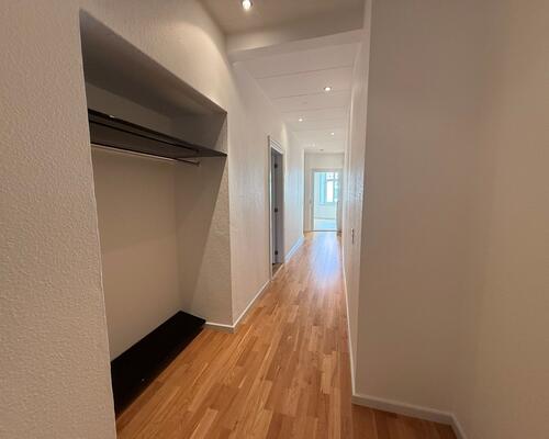 166 m² lækker lejlighed midt i gågagen med elevator og alten