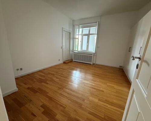 166 m² lækker lejlighed midt i gågagen med elevator og alten