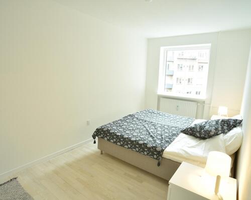 Lækker møbleret lejlighed med 3 soveværelser