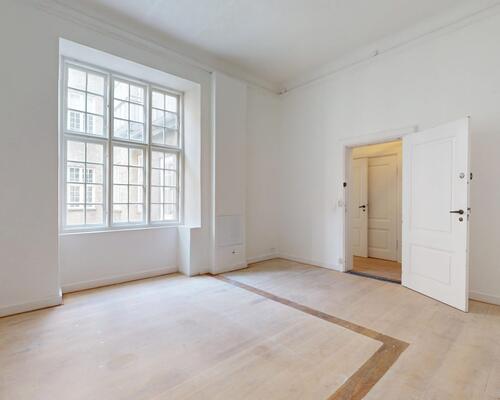 5 værelses lejlighed i København K