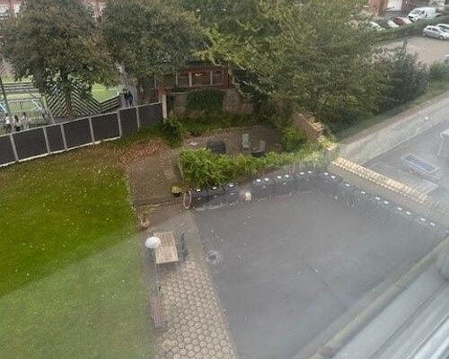 Skøn 3 vær.  renoveret lejlighed i Odense C.