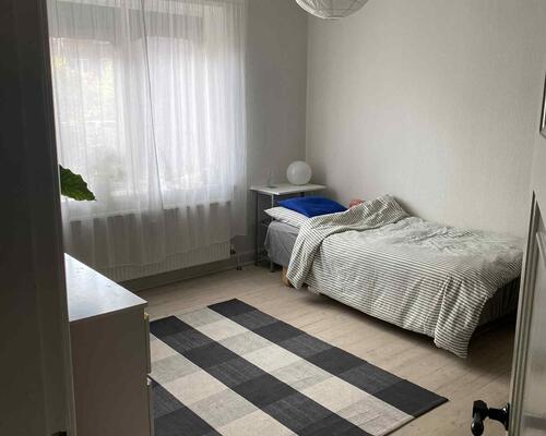 Available bright and spacious room in Odense C