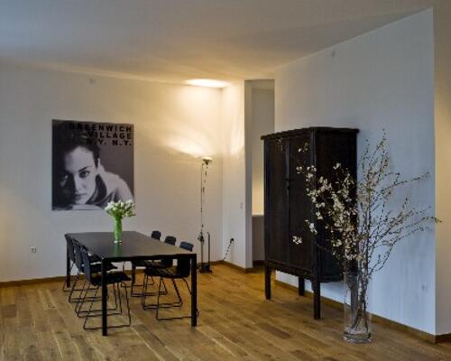 Fantastisk lejlighed i flotteste materialer.