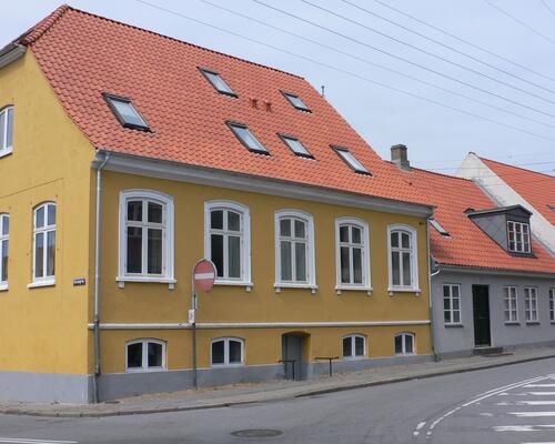 2V'er på Frisegade