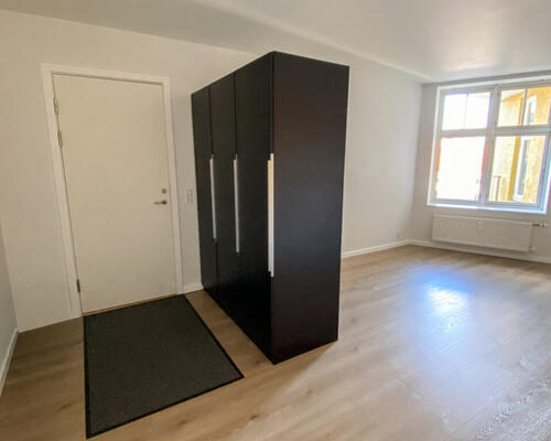 Nyrenoveret og lækker 4-værelses lejlighed i Aalborg midtby