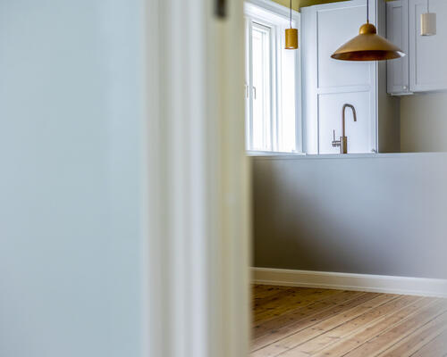 Flot nyrenoveret lejlighed | Charlottenlund