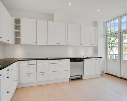 3 værelses lejlighed på hele 165 m² beliggende tæt på fjorden.