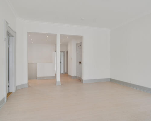 3 værelses lejlighed på hele 165 m² beliggende tæt på fjorden.