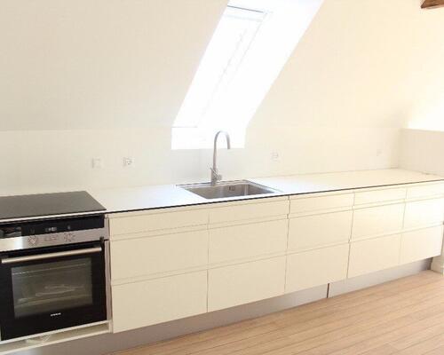 Stor 3 værelses lejlighed på 109kvm