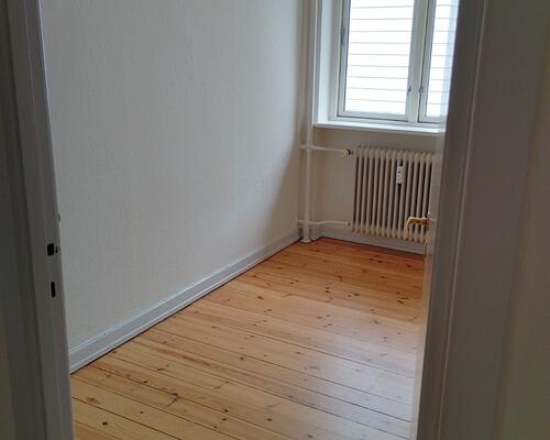 Flot 4V'er på Højbrogade