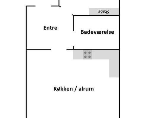 Velindrettet lejlighed med egen terrasse og direkte adgang til have