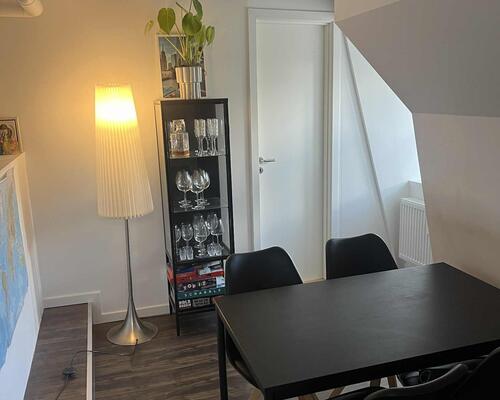 Charmerende 3. værelses lejlighed