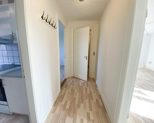 Lys og skøn 2-værelses lejlighed med udsigt til natur i Hobro