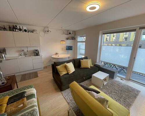 Fuldt møbleret lejlighed på Vesterbro – plug-n-play med alt inkluderet