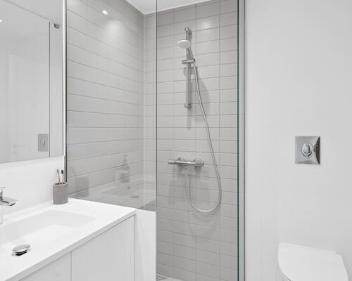 Moderne, lys og rummelig 2-værelses lejebolig