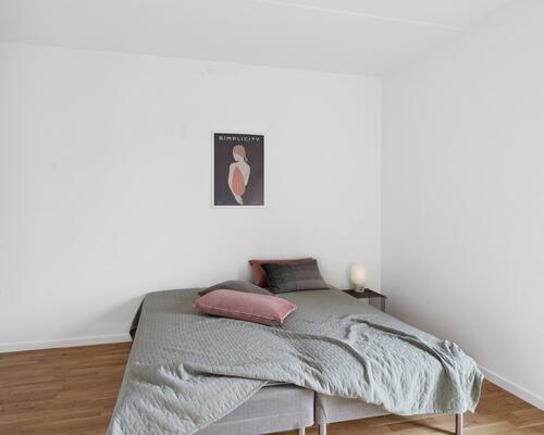 Moderne, lys og rummelig 2-værelses lejebolig