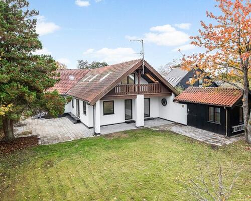 Nyistandsat villa i Sørup med 4 soveværelser