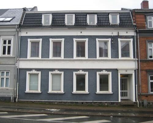 Stor lys 3. værelses lejlighed