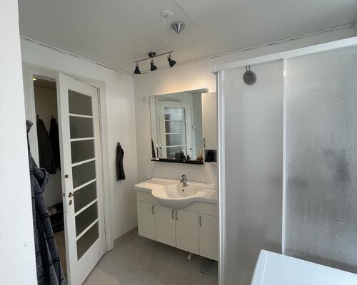 Stor lys 3. værelses lejlighed