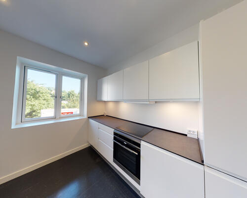 Skøn 4-værelses lejlighed Charlottenlund