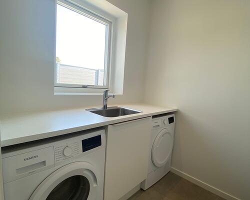 Nyt og indbydende rækkehus i Liseborg – Skovfryd