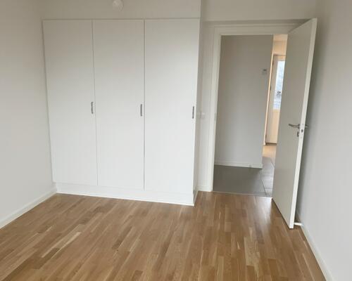 Nyopført rækkehus med terrasse, altan og udsigt over fjorden