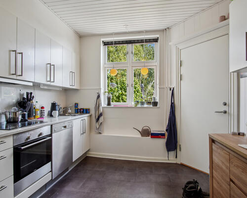 5 værelses lejlighed i Give