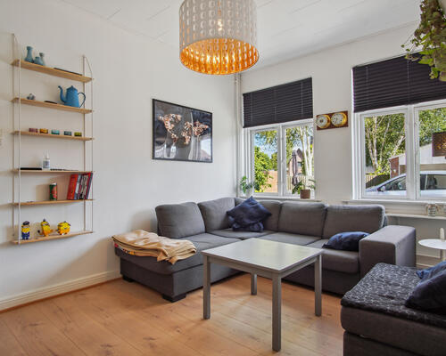 5 værelses lejlighed i Give