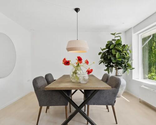 6 værelses hus i Holte