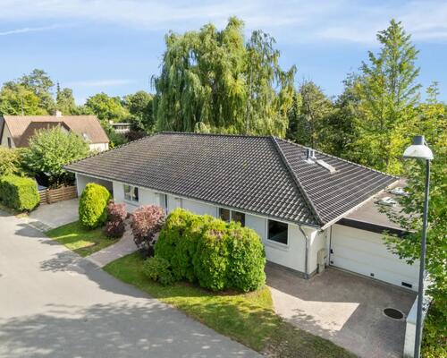 6 værelses hus i Holte