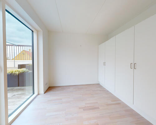 3-værelses bolig i 2 plan med altan!