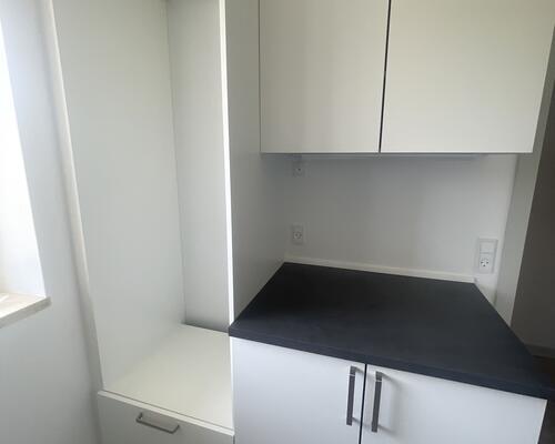 2-værelses 1. sals lejlighed er ledig på Heliosvænget, 5250 Odense SV.