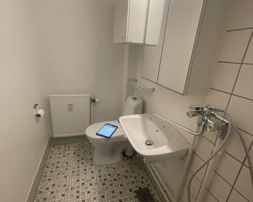 2-værelses 1. sals lejlighed er ledig på Heliosvænget, 5250 Odense SV.