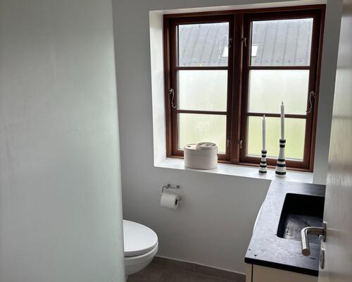 5 værelses med egen vestvendt have ☀️